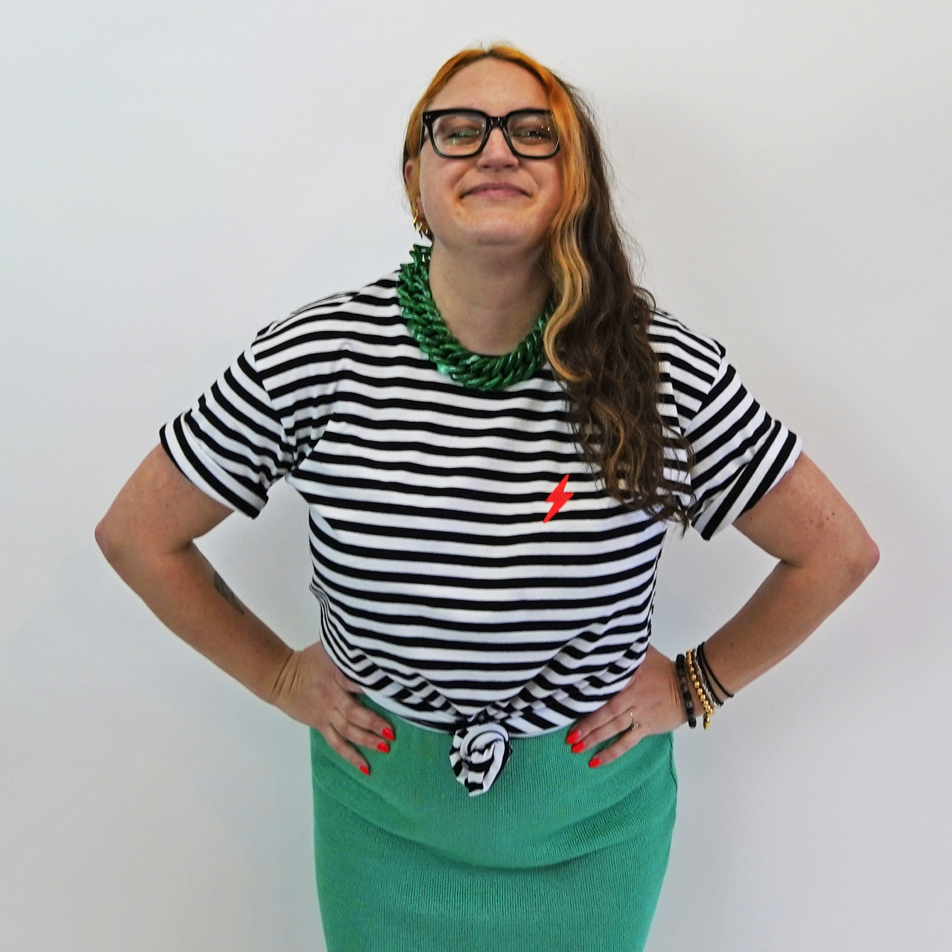 LIGHTNING BOLT BLACK AND WHITE STRIPE T-SHIRT